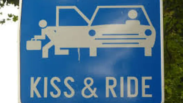 kiss and ride