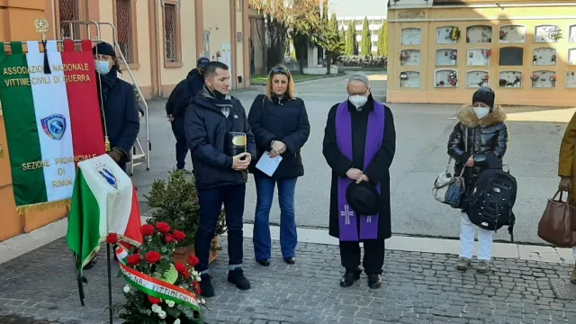 cerimonia di tumulazione di Franco Leoni Lautizi