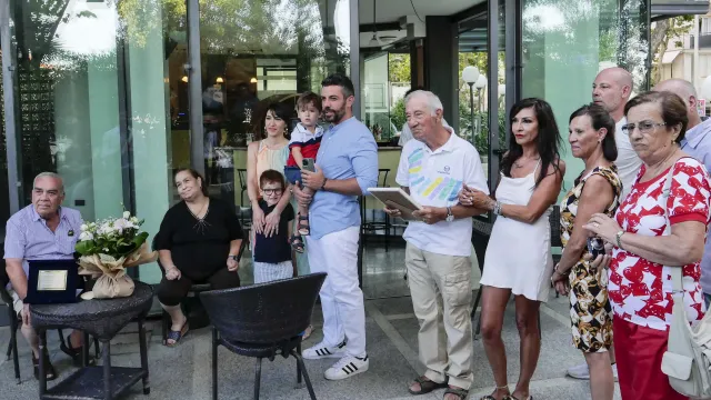 turisti fedeli a Rimini: