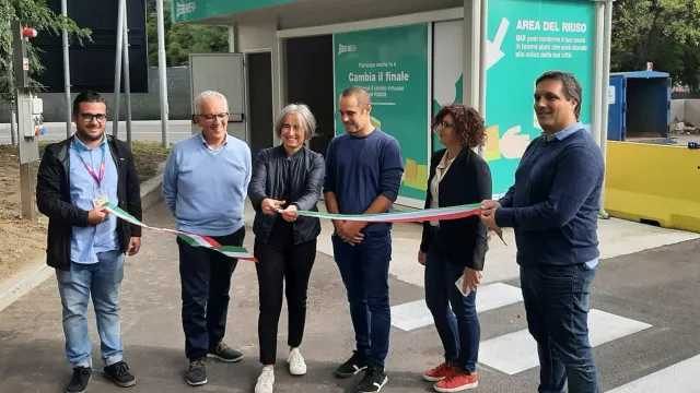 Hera: inaugurata a Rimini l’Area del Riuso presso la stazione ecologica di via Nataloni