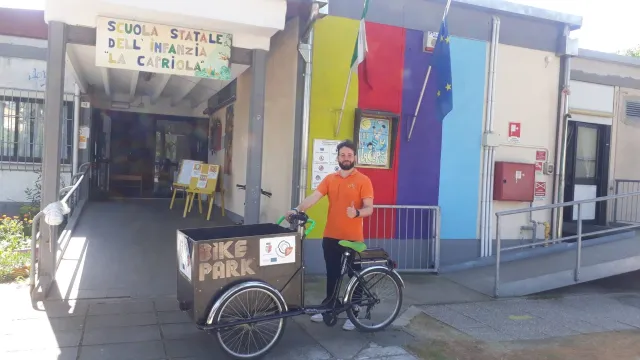 libri in cargo bike