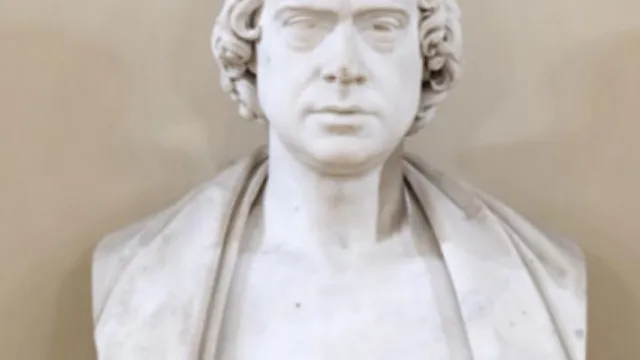 Busto Poletti architetto