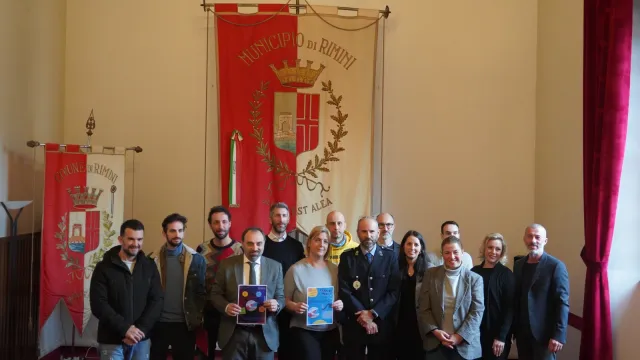 conferenza stampa fermami amico