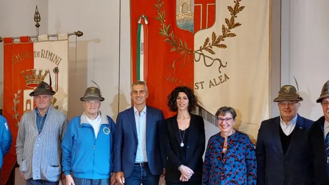 Il sindaco Sadegholvaad e la vice sindaca Bellini incontrano gli Alpini