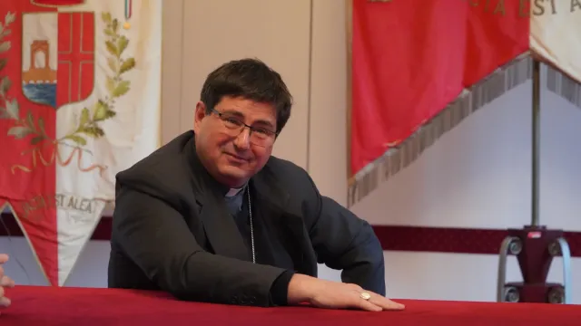 Vescovo Monsignor Nicolò Anselmi