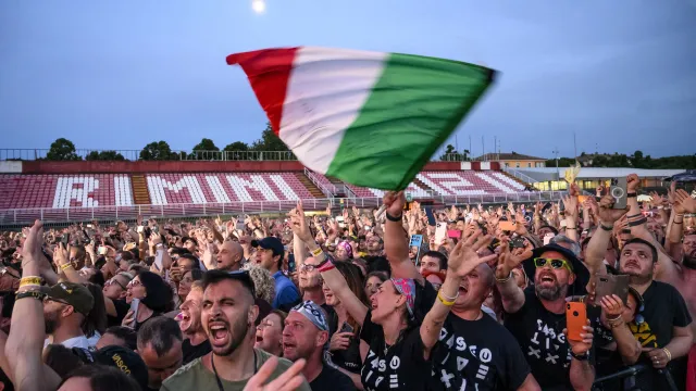 soundcheck riservato al fan club di Vasco Rossi giovedì 1° giugno