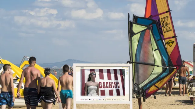 mostra Tutti al mare