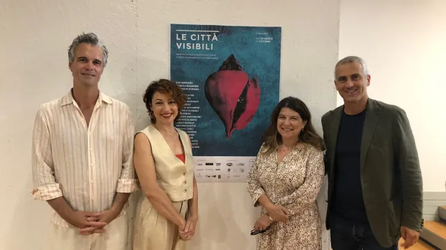 conferenza stampa con i direttori artistici Riccardo Amadei e Tamara Balducci, la responsabile della direzione teatri Laura Fontana e il sindaco Jamil Sadegholvaad
