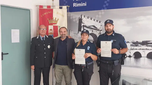 L’encomio agli agenti della Polizia locale di Rimini