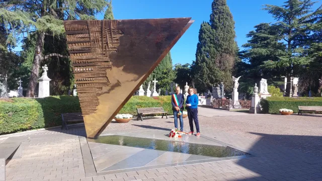 La Grande Prua - Tomba di Federico Fellini