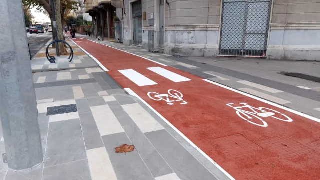 Lavori conclusi su lato monte di Piazza C. Battisti