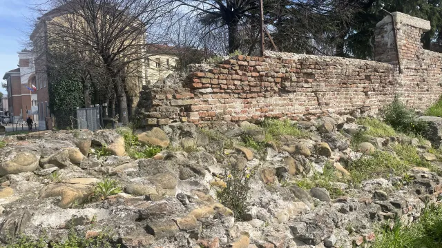 le 'mura federiciane’ da Porta Galliana a Corso Giovanni XXIII