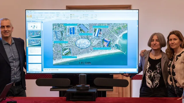 conferenza stampa comunità energetica rinnovabile