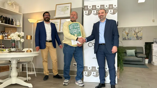 L'Oleificio Corazza diventa l'86ª Bottega Storica del Comune di Rimini