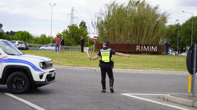 varchi chiusi e presidiati dagli agenti 