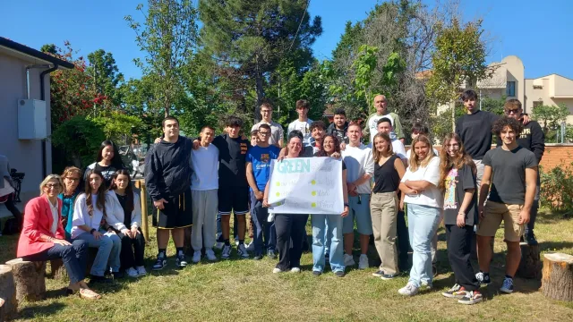 Al Liceo Einstein sboccia il nuovo giardino ideato dagli studenti