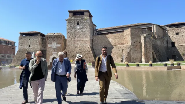 Giancarlo Giannini in visita al Fellini Museum tra ricordi e aneddoti 
