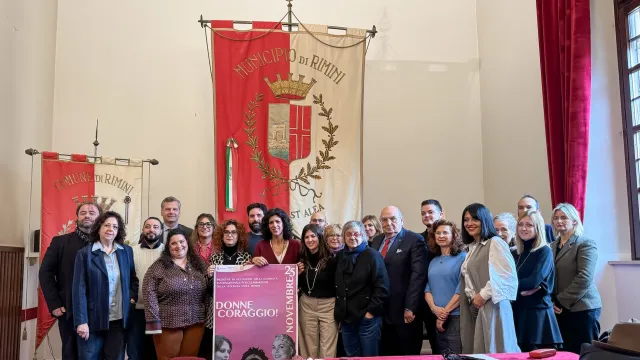 Donne coraggio! Presentate le iniziative in occasione della giornata internazionale contro la violenza sulle donne