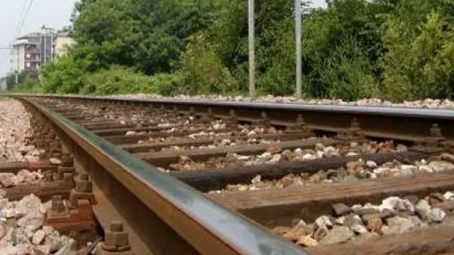binari treno