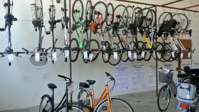 asta oggetti rinvenuti