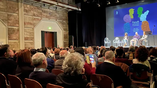Forum deliberativi di quartiere al teatro degli atti