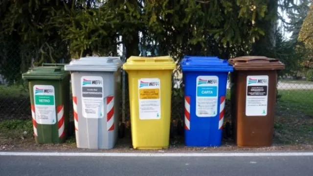 bidoni_raccolta_differenziata_hera_2-2.jpg